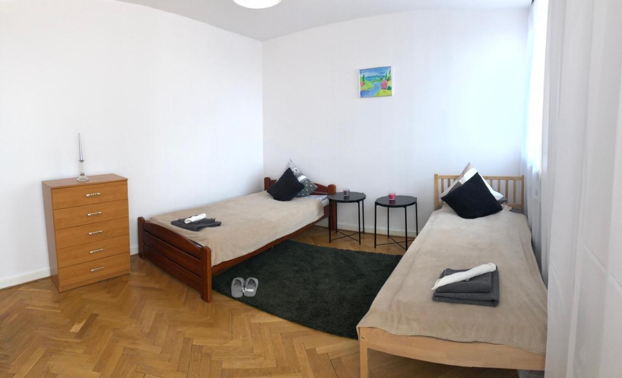 Apartment Swietojerska Warsaw Luaran gambar