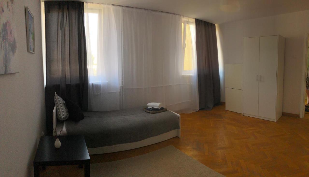 Apartment Swietojerska Warsaw Luaran gambar