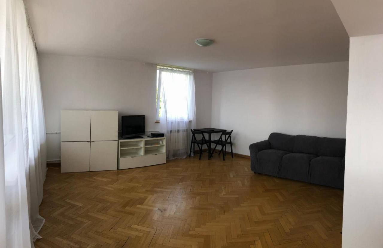 Apartment Swietojerska Warsaw Luaran gambar