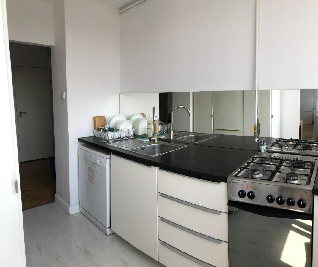 Apartment Swietojerska Warsaw Luaran gambar